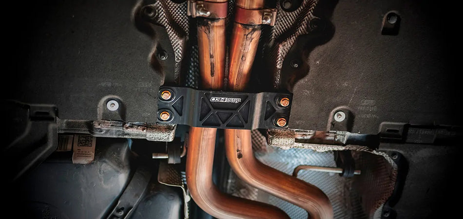 034Motorsport X-Clear Driveshaft Tunnel Brace - Audi C7 A6/S6/RS6 & A7/S7/RS7