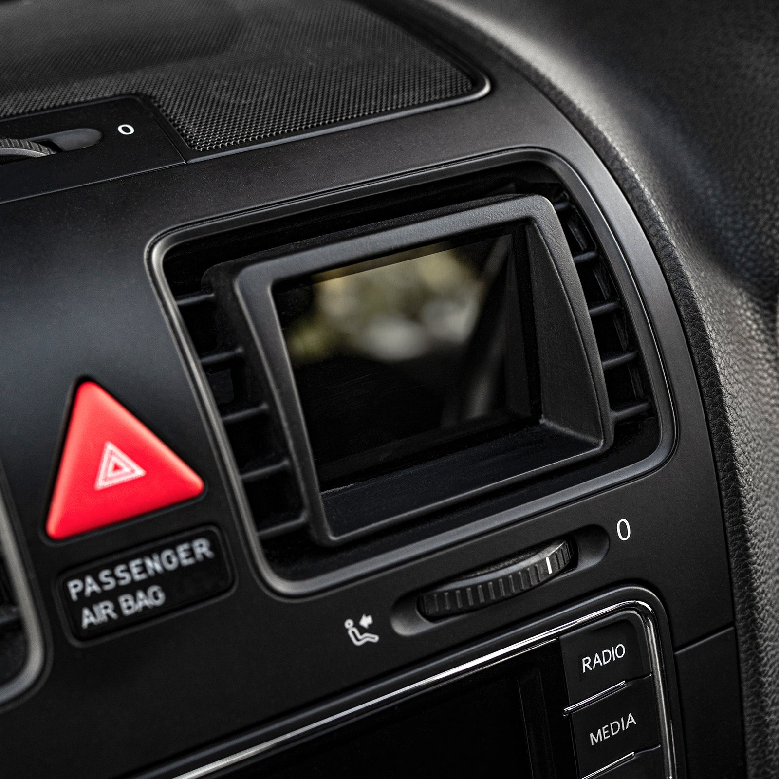 CANchecked MFD28 Gen2 for VW Golf MK5 (Type 1K) LHD/RHD — view 13