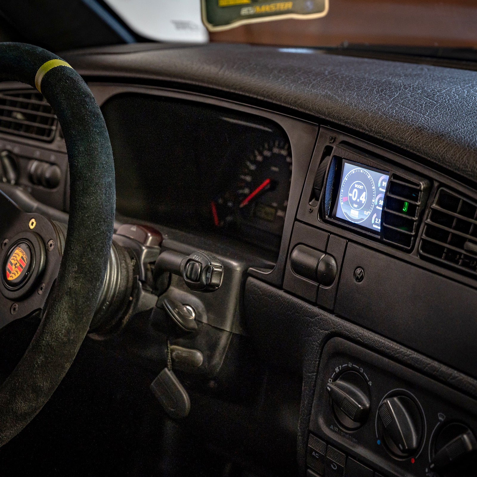 CANchecked MFD28 Gen2 for VW Golf MK3 (Type 1H) LHD — view 10