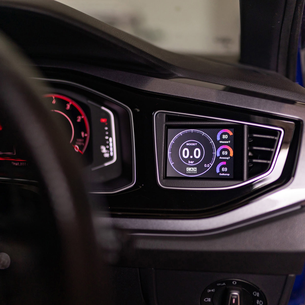 CANchecked MFD32 Gen2 for VW Polo MK6 (Type AW) RHD — view 2