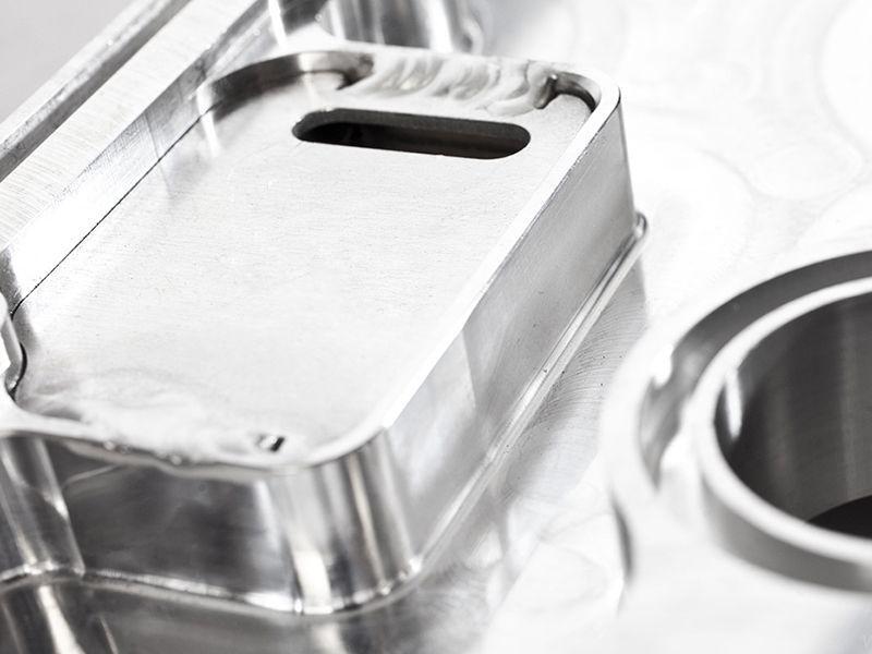 Integrated Engineering Billet Valve Cover - Audi/VW 2.0TFSI 2.0T