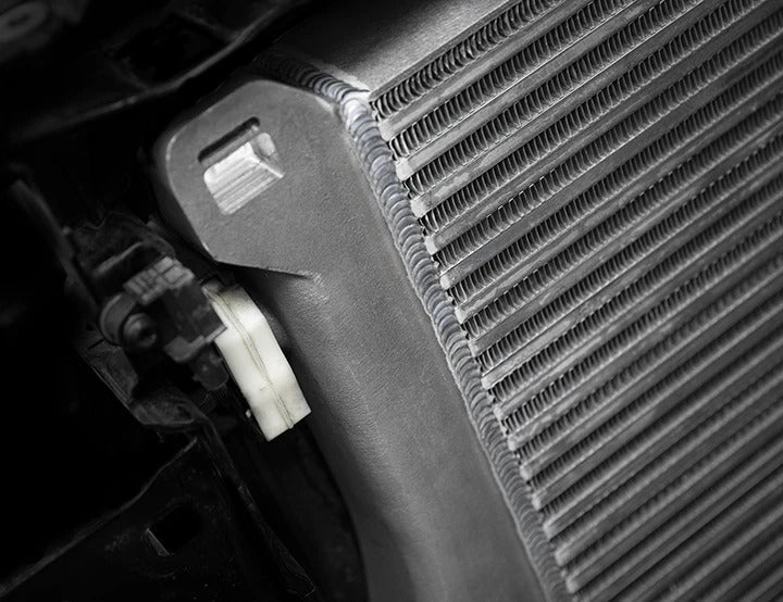 Integrated Engineering FDS Intercooler - Audi/VW 2.0T 1.8T