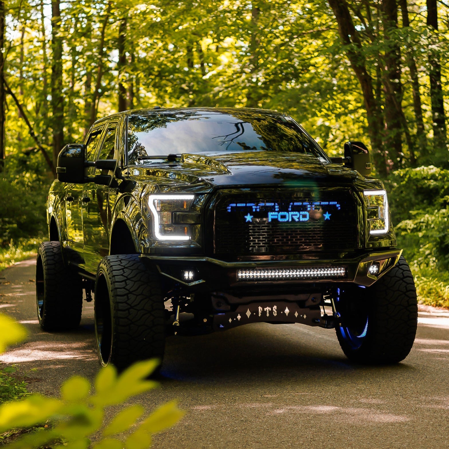 Velossa Tech Quad BIG MOUTH LIT KIT Ram Air Intake Snorkels | Ford F-150 2015-2017 & Ford F-150 Raptor 2017-2020 — view 3