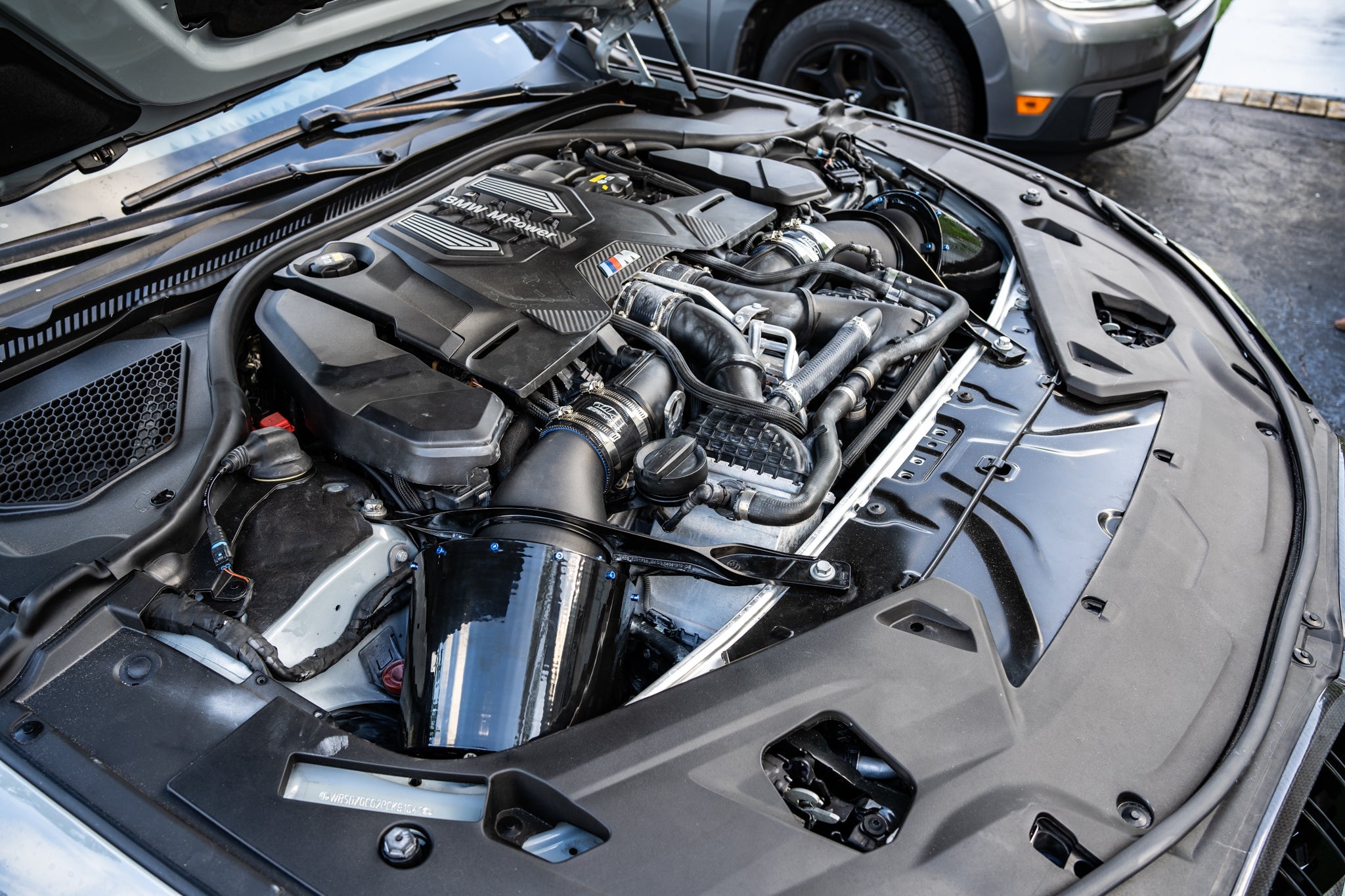 Velossa Tech Cold Air Intakes | BMW M5/M8 Competition (F90/F91/F92/F93) 2018-2023 — view 4