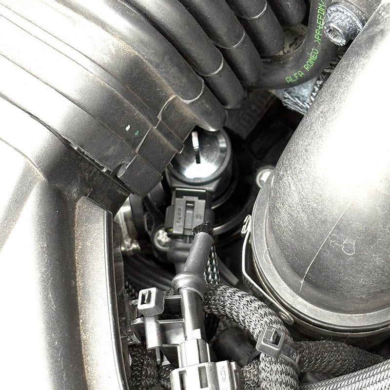 GFB DV+ Diverter Valve Pair - Alfa Romeo Giulia Quadrifoglio (952) / Stelvio Quadrifoglio (949) - Integrated Solenoid