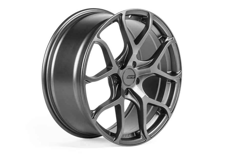 APR A01 Flow Formed Wheels Gunmetal Grey 19x8.5 +45 Audi/VW/Porsche/Bentley